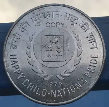 Indien Britisk 1979 50 Rupees Glad Barn Nationers Stolthed Messing Forniklet Kopi Mønt 19917
