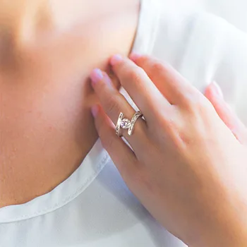 Luksus Vintage Geometriske Dekorativt Mønster Ring Krystal Sten Hvide Guldringe Til Kvinder Bryllup Smykker Forlovelsesringe