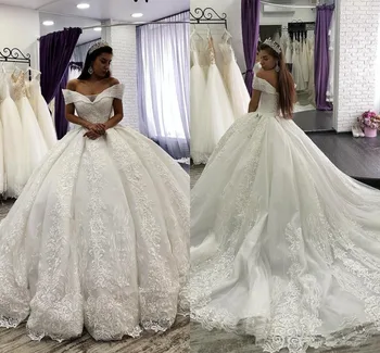 Plus Størrelse Prinsesse Bryllup Kjoler 2020 Luksus Lace Applique Beaded Kapel Tog Puffy Nederdel arabisk Dubai lace-up Brudekjole 17284