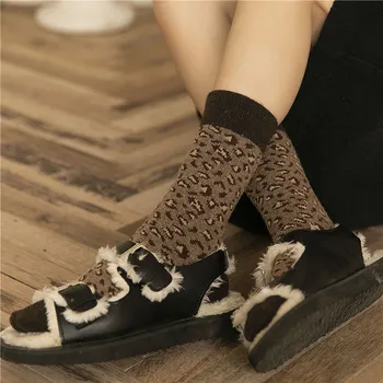 CA083 Vinter Varm Bomuld Sokker Kvinde Leopard Print Sjove Sok Japansk Stil Korte Rør Antyder Skarpetki