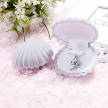 1 STK Mini Shell Form Dejlige Velour Bryllup Engagement Ring Box For Øreringe, Halskæde Armbånd Smykker Vise gaveæske Indehaver