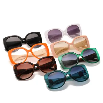 Nye Fashion Brand Solbriller Mænd Kvinder Square Kørsel Briller Brand Designer Luksus UV400 Sol Briller Vintage Gafas Feminino